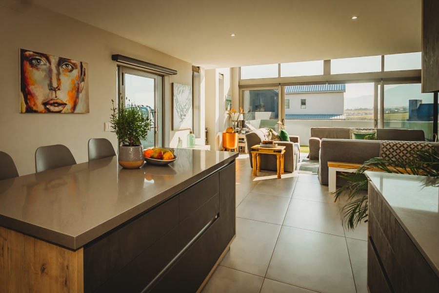 5 Bedroom Property for Sale in Kingswood Golf Estate Western Cape